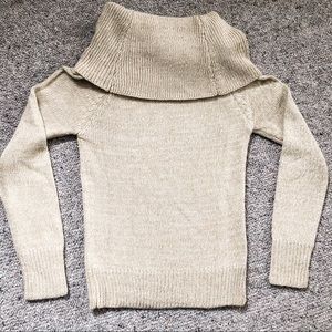 Cowl neck cropped sweater